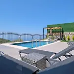 Montana 2 Villa *